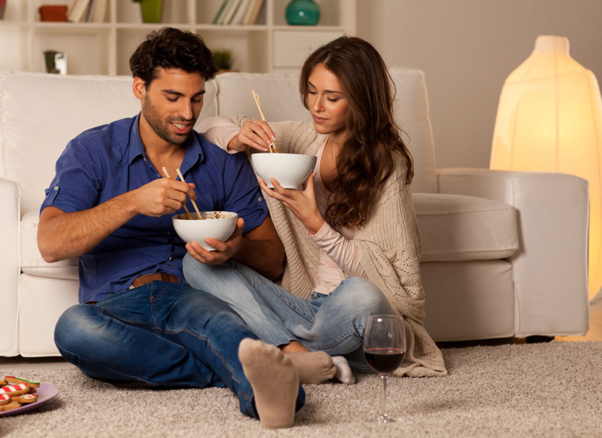 Das erste Date in der eigenen Wohnung